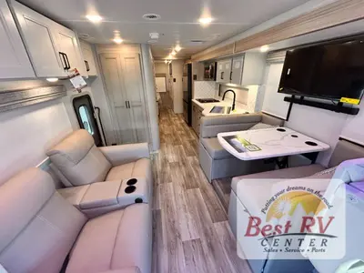 2027 Thor Motor Coach Inception photo 9