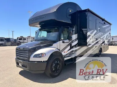 2027 Thor Motor Coach Inception photo 8