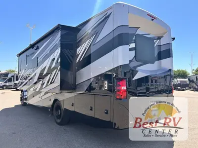 2027 Thor Motor Coach Inception photo 6