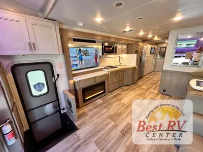 2027 Thor Motor Coach Inception photo 23