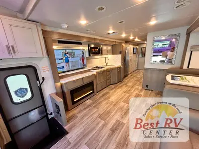 2027 Thor Motor Coach Inception photo 22