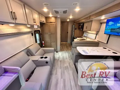 2027 Thor Motor Coach Omni Trail photo 10