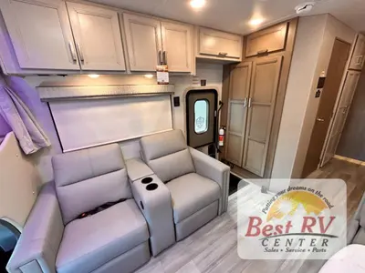2027 Thor Motor Coach Omni Trail photo 24