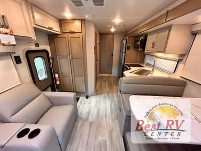 2027 Thor Motor Coach Omni Trail photo 22