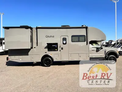 2027 Thor Motor Coach Omni Trail photo 2