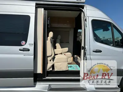 2025 Coachmen RV Galleria photo 11