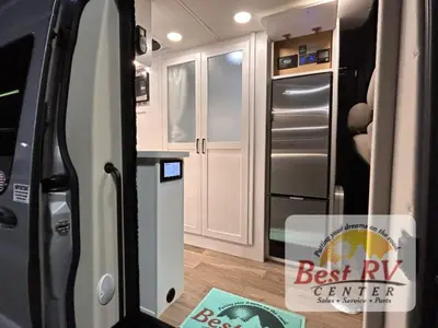 2025 Coachmen RV Galleria photo 13