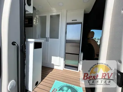 2025 Coachmen RV Galleria photo 13