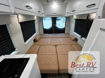 2025 Coachmen RV Galleria photo 48
