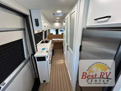 2025 Coachmen RV Galleria photo 18