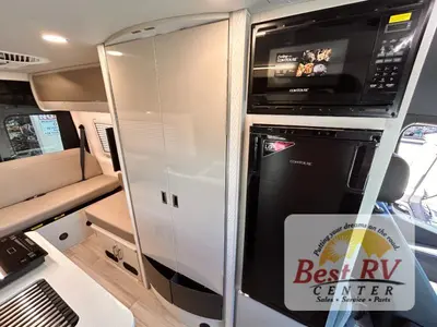 2027 Thor Motor Coach Tranquility photo 17