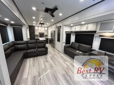 2025 Keystone RV Alpine Avalanche Edition photo 11