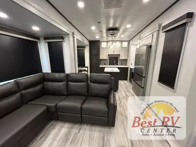 2025 Keystone RV Alpine Avalanche Edition photo 30