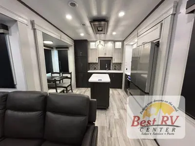 2025 Keystone RV Alpine Avalanche Edition photo 31