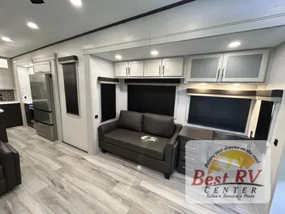 2025 Keystone RV Alpine Avalanche Edition photo 17