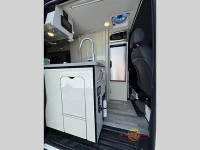 2023 Thor Motor Coach Sanctuary photo 8