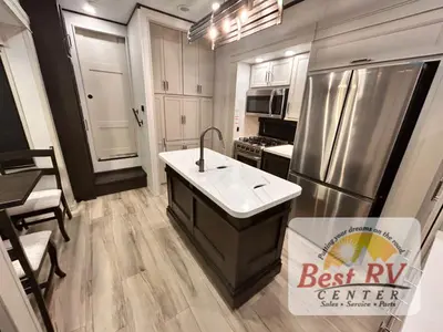 2026 Keystone RV Alpine photo 35
