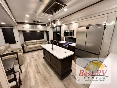 2026 Keystone RV Alpine Avalanche Edition photo 9