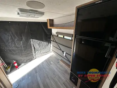 2024 Coachmen RV Freedom Express Blast photo 8