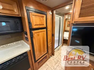 2015 Tiffin Motorhomes Allegro photo 47