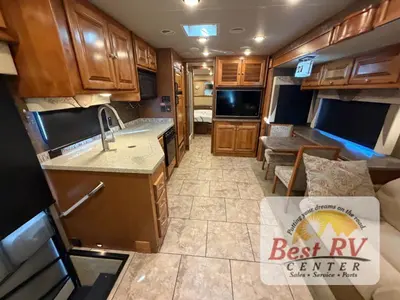2015 Tiffin Motorhomes Allegro photo 17