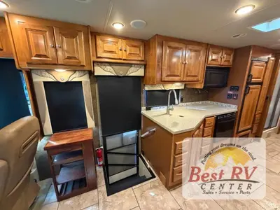 2015 Tiffin Motorhomes Allegro photo 21