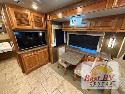 2015 Tiffin Motorhomes Allegro photo 42