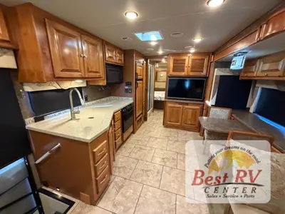 2015 Tiffin Motorhomes Allegro photo 24