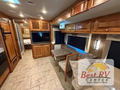 2015 Tiffin Motorhomes Allegro photo 27