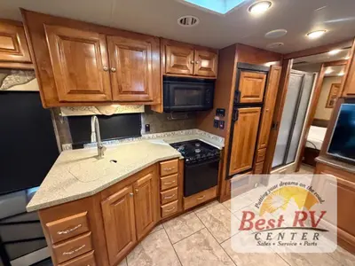 2015 Tiffin Motorhomes Allegro photo 34