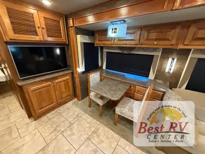2015 Tiffin Motorhomes Allegro photo 40