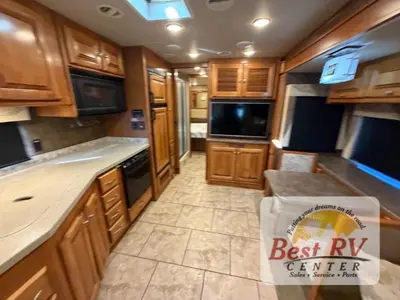 2015 Tiffin Motorhomes Allegro photo 28