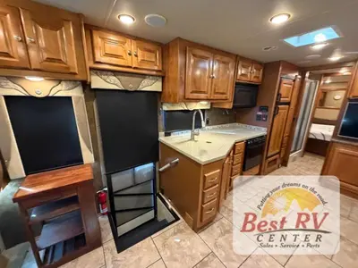 2015 Tiffin Motorhomes Allegro photo 20