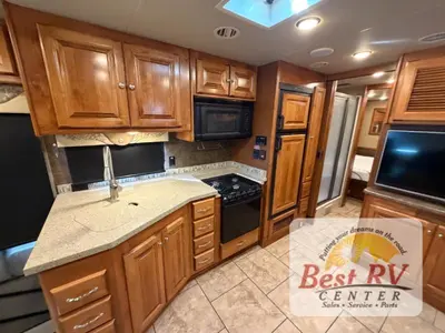 2015 Tiffin Motorhomes Allegro photo 33