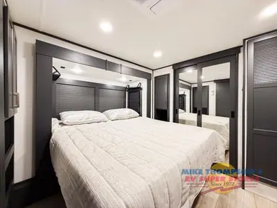 2025 Forest River RV Shockwave photo 23