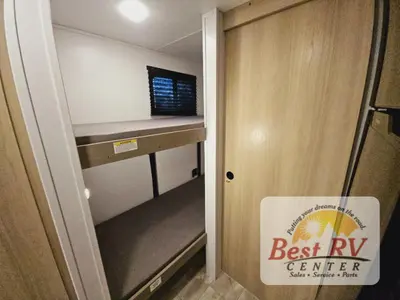 2025 Dutchmen RV Kodiak Cub photo 32