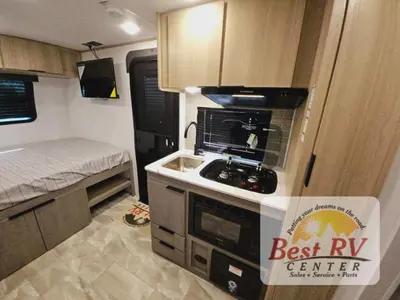 2025 Dutchmen RV Kodiak Cub photo 45