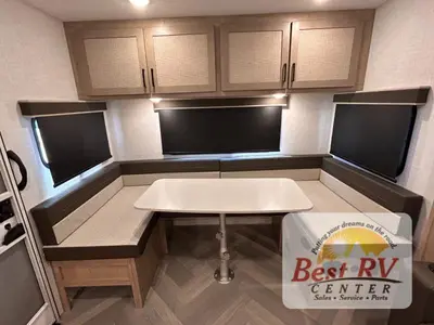 2026 Ember RV E-Series photo 38