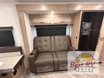 2026 Ember RV E-Series photo 17