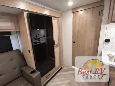 2026 Ember RV E-Series photo 21