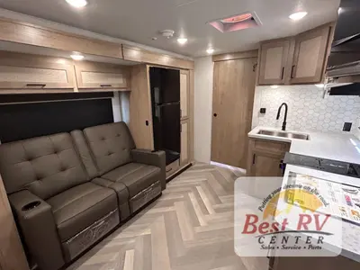 2026 Ember RV E-Series photo 13