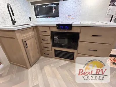 2026 Ember RV E-Series photo 30