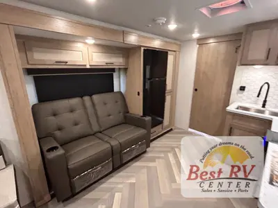 2026 Ember RV E-Series photo 14