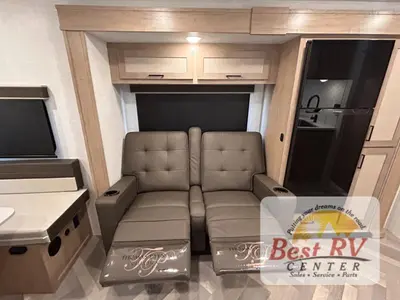 2026 Ember RV E-Series photo 18