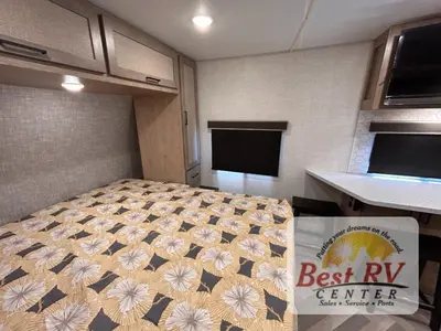 2026 Ember RV E-Series photo 39