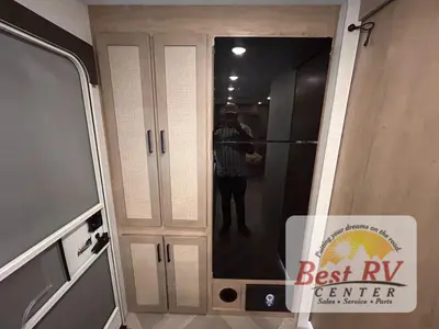 2026 Ember RV E-Series photo 50