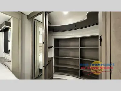 2025 Grand Design Influence photo 17