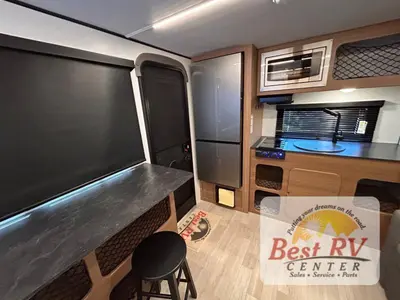 2026 Keystone RV Reign photo 30