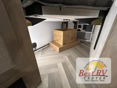 2026 Ember RV E-Series photo 42