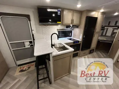 2026 Ember RV E-Series photo 26